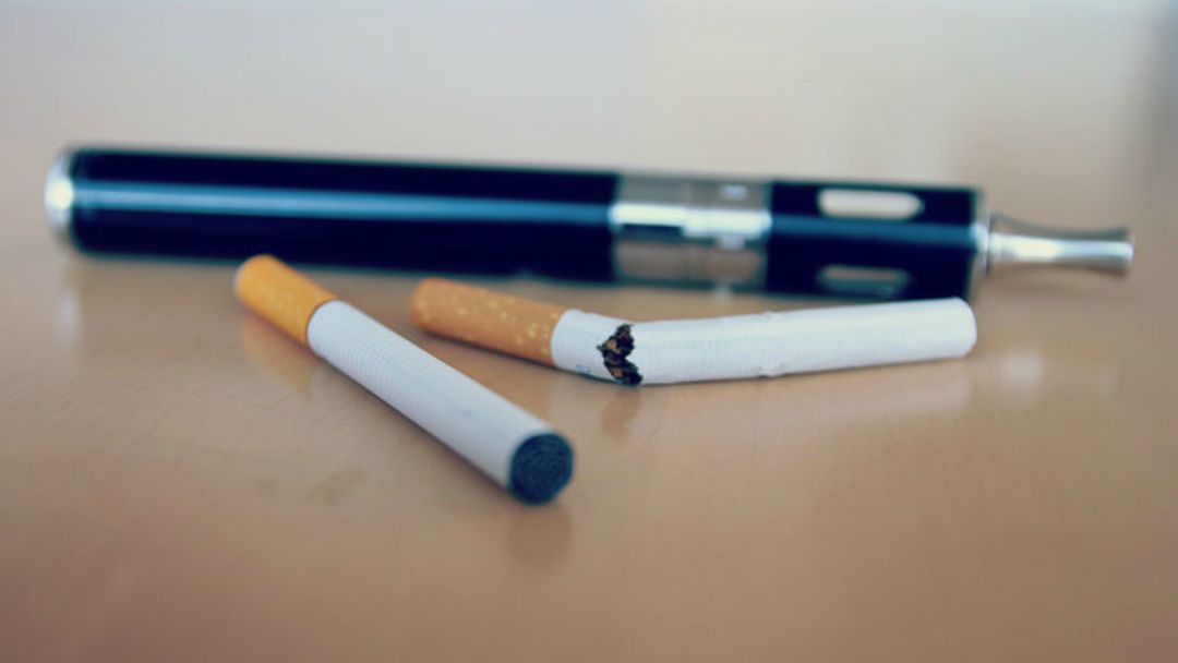 does-vaping-lead-to-smoking-research-says-yes-as-ontario-considers